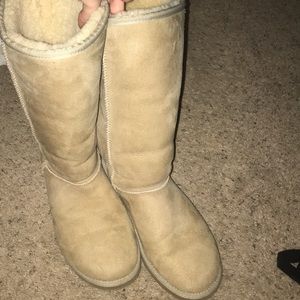 Tall tan uggs